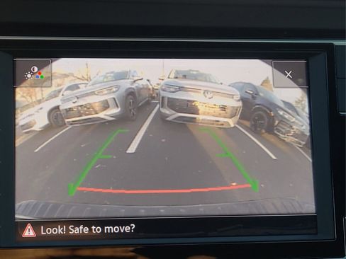 Used 2024 Volkswagen Jetta Sport image 17