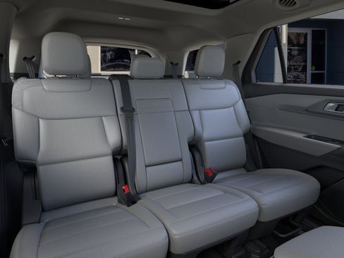 New 2026 Ford Explorer Active AWD/4WD image 11