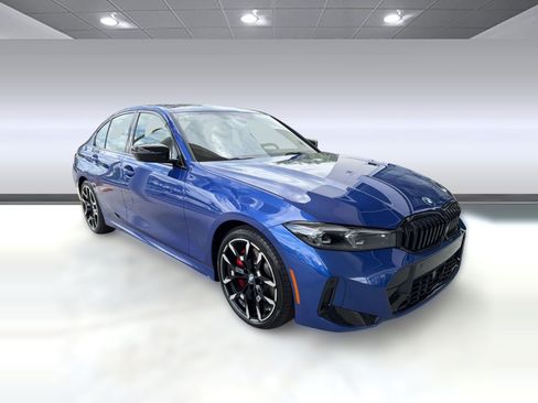 New 2026 BMW 330i Sedan w/ M Sport Package RWD image 7