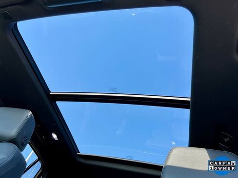 Used 2023 Chevrolet Tahoe Z71 w/ Luxury Package image 38