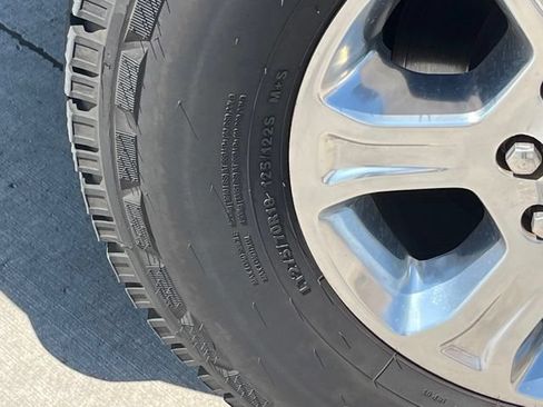 Used 2019 RAM 2500 Big Horn AWD/4WD image 5