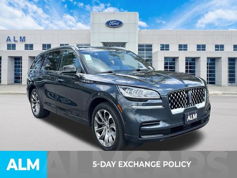 Used 2023 Lincoln Aviator Grand Touring w/ Equipment Group 301A image 3