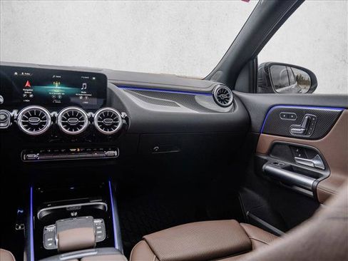 Used 2023 Mercedes-Benz GLA 250 4MATIC w/ AMG Line Exterior image 22