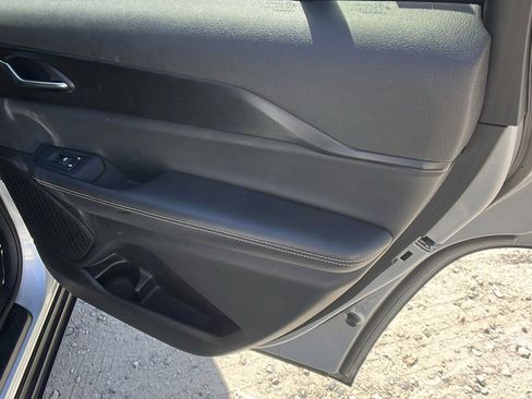 Certified 2024 Jeep Grand Cherokee L Laredo image 20