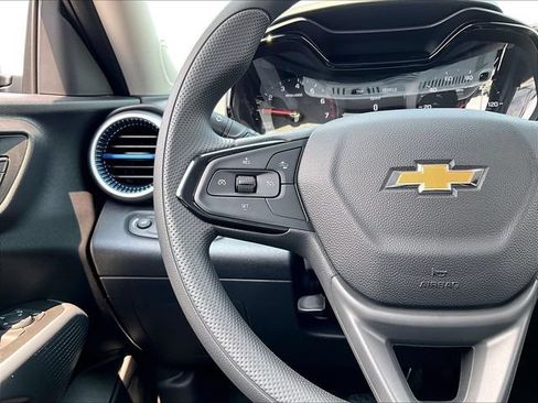 New 2026 Chevrolet Trax LS FWD image 18