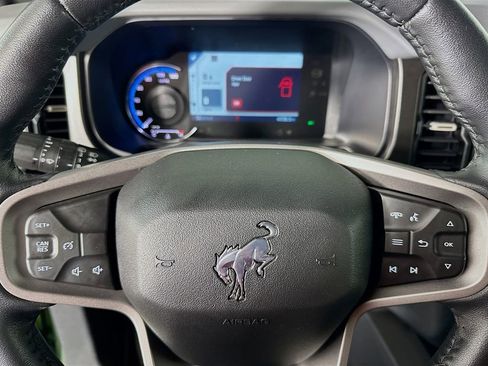 Used 2022 Ford Bronco Big Bend image 16