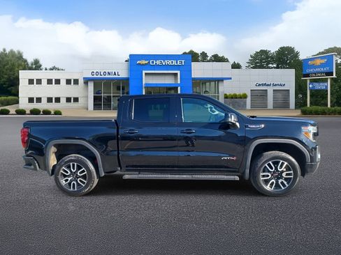 Used 2021 GMC Sierra 1500 AT4 AWD/4WD image 3