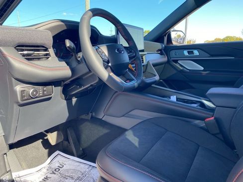 New 2026 Ford Explorer ST w/ Sun And Sound Package image 22