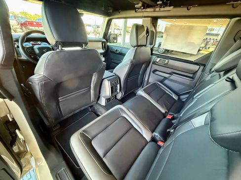 New 2025 Ford Bronco Outer Banks image 21