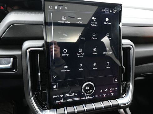 New 2026 GMC Yukon XL Denali image 15