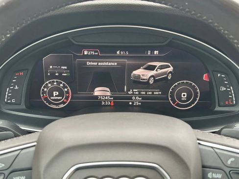 Used 2017 Audi Q7 3.0T Premium Plus AWD/4WD image 11