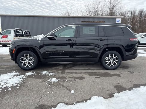 New 2025 Jeep Grand Cherokee L Limited w/ Trailer Tow Package image 6