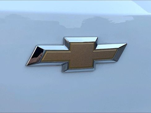 Used 2024 Chevrolet TrailBlazer LT FWD image 31