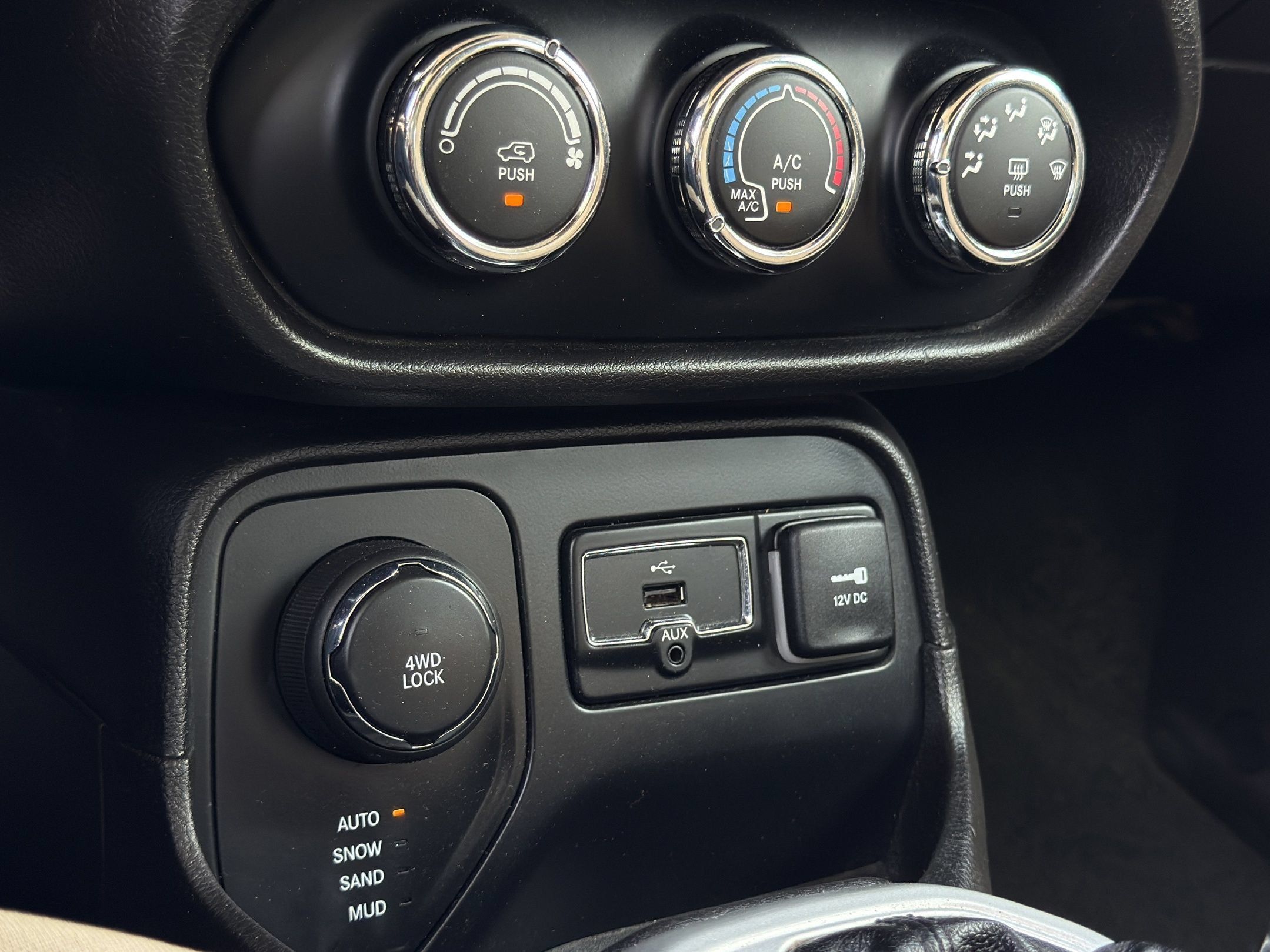 Used 2017 Jeep Renegade Sport w/ Power & Air Group AWD/4WD image 20