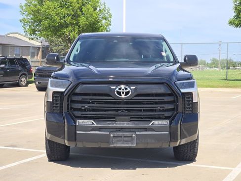 Used 2022 Toyota Tundra SR5 image 2