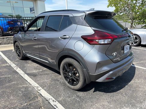 Used 2021 Nissan Kicks SR w/ SR Premium Package FWD image 4