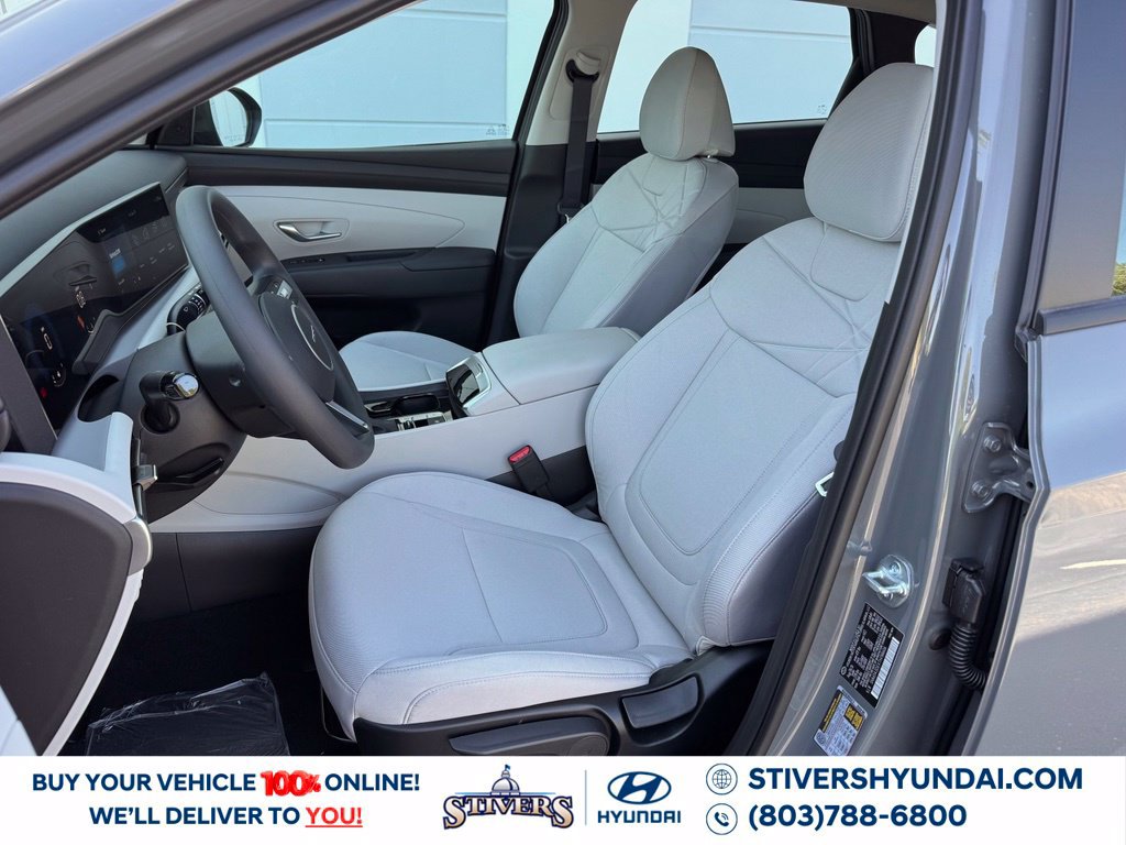 New 2026 Hyundai Tucson SE w/ Tow & Go Package FWD image 17