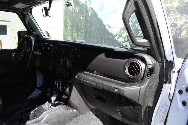 Used 2021 Jeep Wrangler Unlimited Sport AWD/4WD image 24