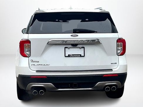 Used 2020 Ford Explorer Platinum w/ Premium Technology Package image 6