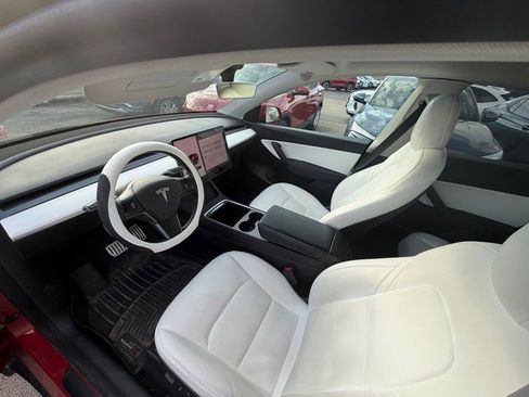 Used 2022 Tesla Model Y Performance AWD/4WD image 6
