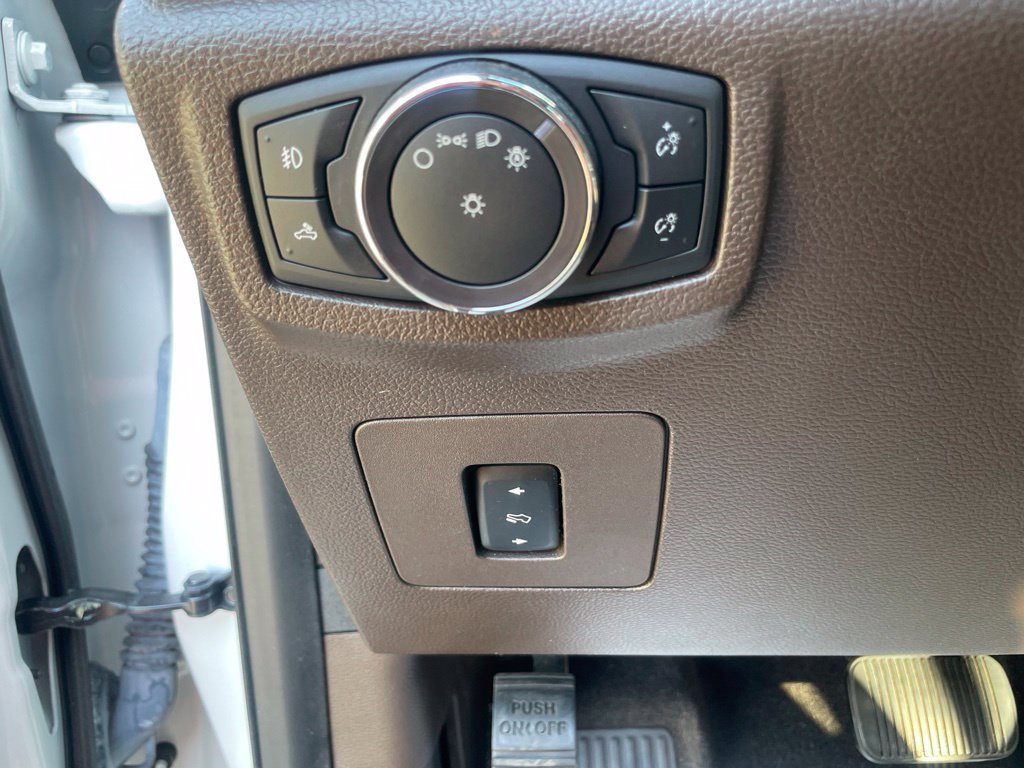 Used 2017 Ford F150 King Ranch w/ Equipment Group 601A Luxury RWD image 18