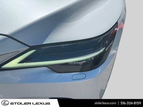 Certified 2023 Lexus RX 350 AWD w/ Accessory Package image 5