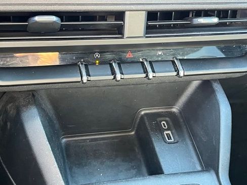 Used 2023 Chevrolet Colorado W/T image 22