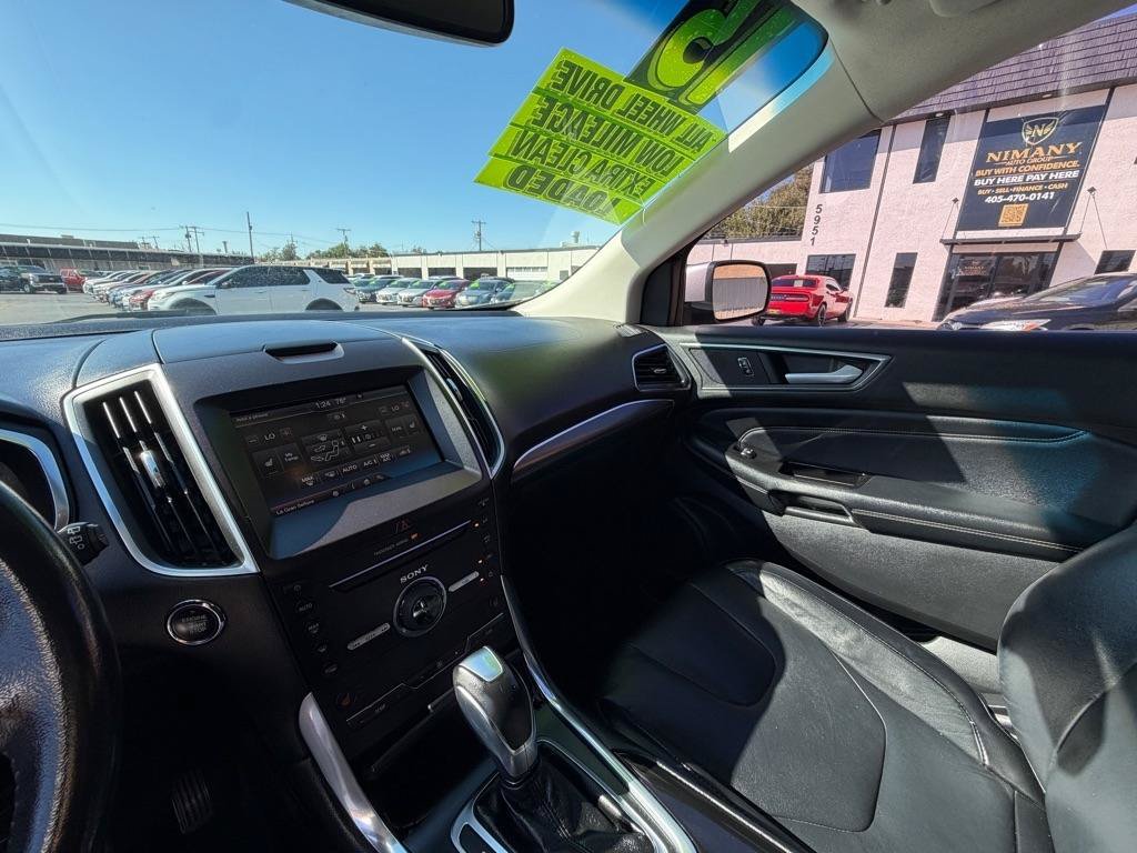 Used 2015 Ford Edge Titanium w/ Technology Package AWD/4WD image 46