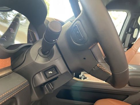 New 2023 RAM 2500 Limited image 38