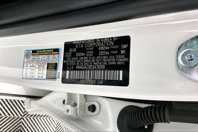 New 2026 Kia K5 LXS FWD image 9