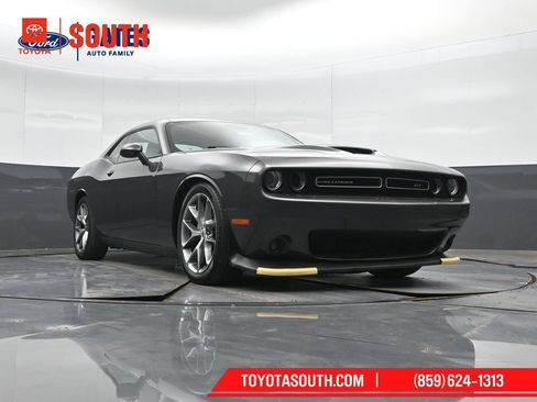Used 2022 Dodge Challenger GT RWD image 34
