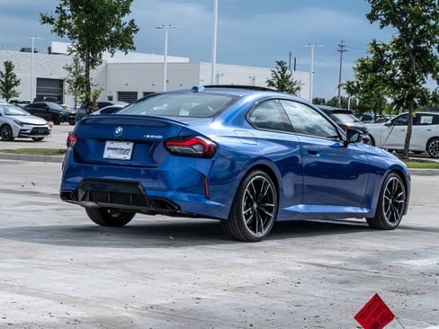Certified 2025 BMW M240i Coupe RWD image 9
