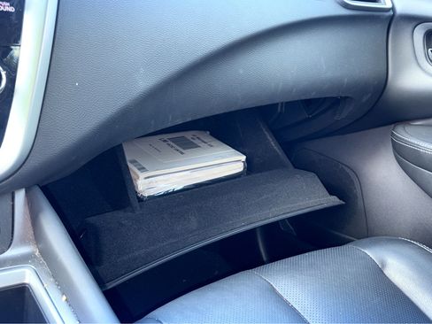 Used 2019 Nissan Murano SL image 17