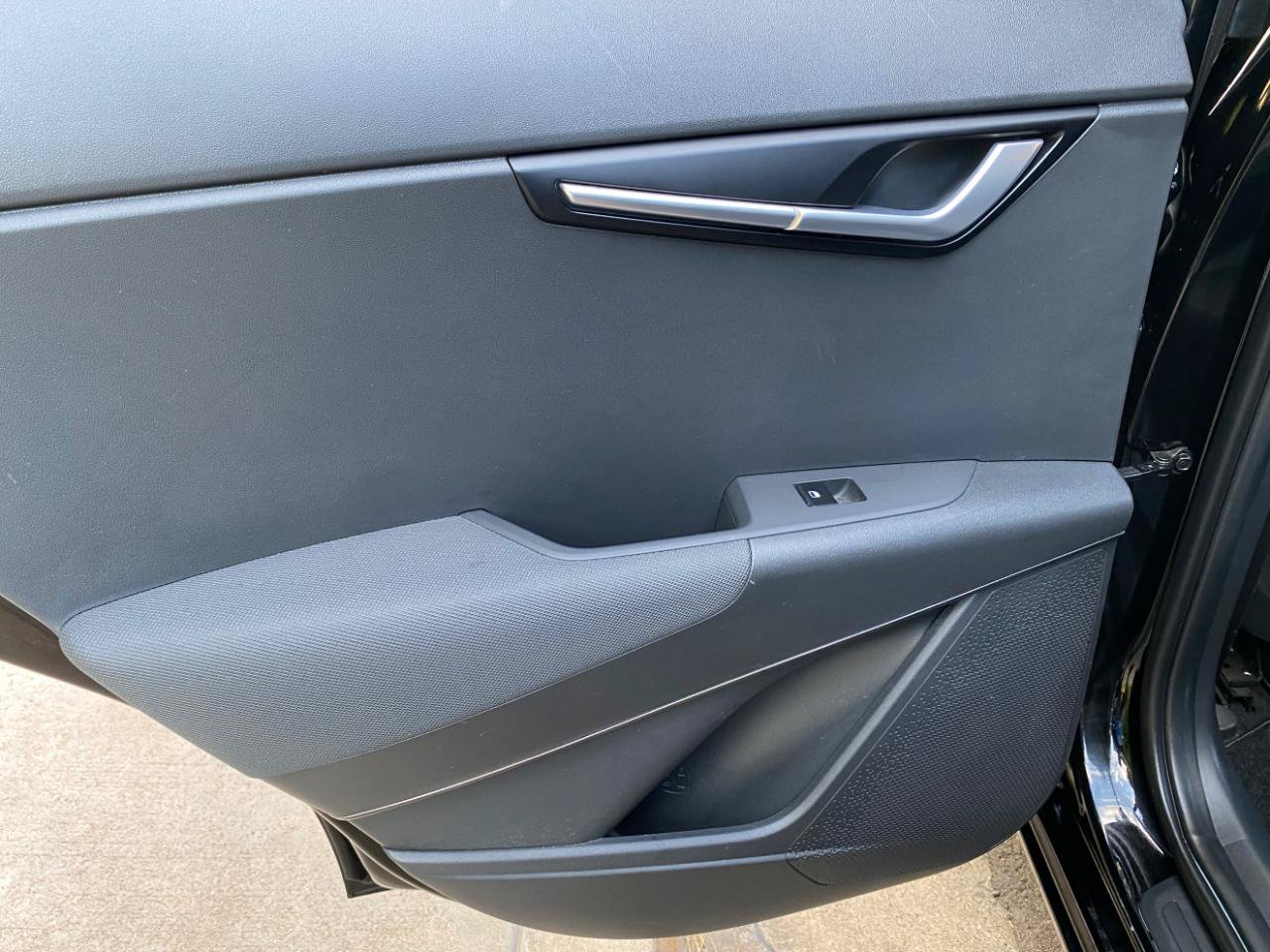 Used 2023 Kia Niro Wind FWD image 39