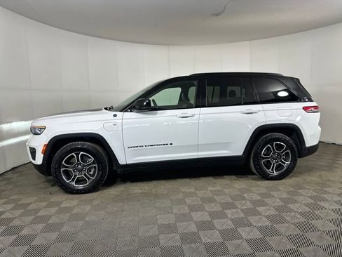 Used 2022 Jeep Grand Cherokee Trailhawk image 6
