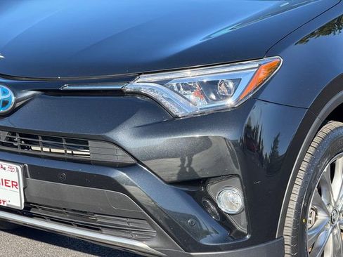 Certified 2016 Toyota RAV4 Limited w/ Advanced Technology Package AWD/4WD image 10
