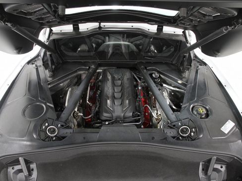 Used 2025 Chevrolet Corvette Stingray Preferred Cpe w/ 2LT image 23