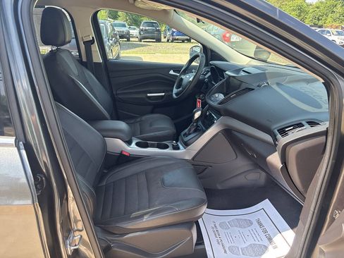Used 2015 Ford Escape SE w/ SE Chrome Package AWD/4WD image 23