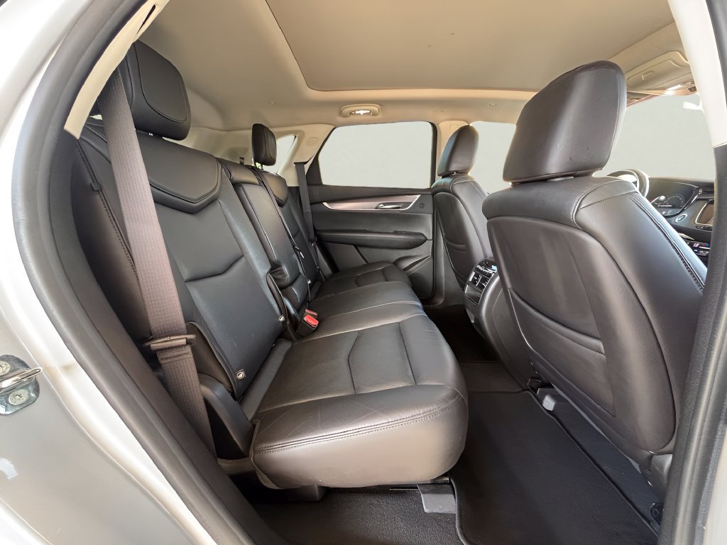 Used 2019 Cadillac XT5 Premium Luxury FWD image 41
