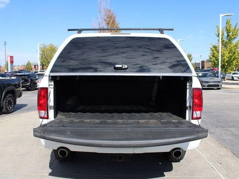 Used 2015 RAM 1500 Express image 10