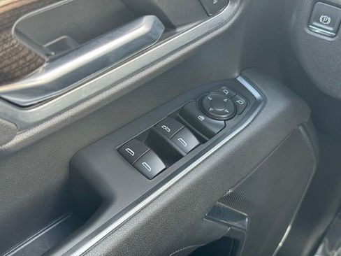 Used 2025 Chevrolet Silverado 2500 LT w/ Convenience Package AWD/4WD image 28