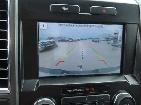 Used 2016 Ford F150 XLT w/ Equipment Group 302A Luxury image 31