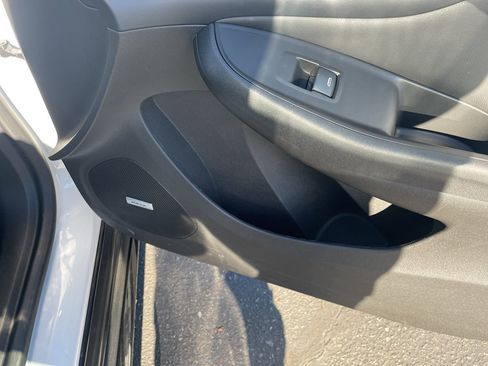 Used 2017 Chevrolet Volt Premier w/ Driver Confidence II Package image 51