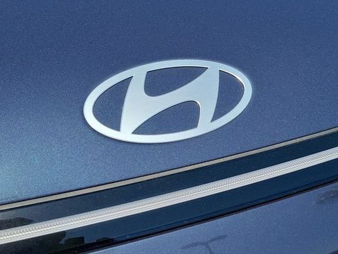New 2027 Hyundai Kona SE FWD image 32