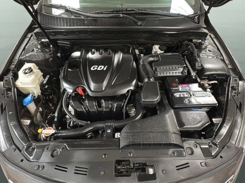 Used 2011 Kia Optima EX FWD image 18