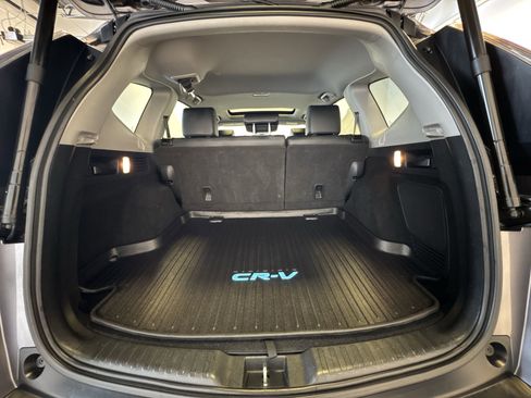 Used 2020 Honda CR-V Touring image 24