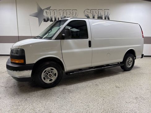 Used 2020 GMC Savana 2500 w/ Driver Convenience Package RWD image 1
