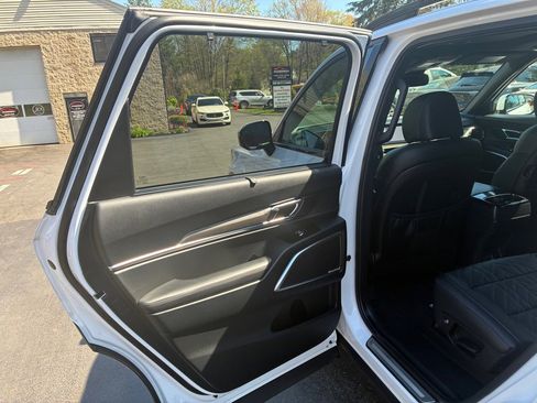 Used 2024 Kia Telluride SX X-Line AWD/4WD image 14