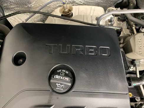 Used 2023 Buick Encore GX Preferred w/ Cold Weather Comfort Package image 40