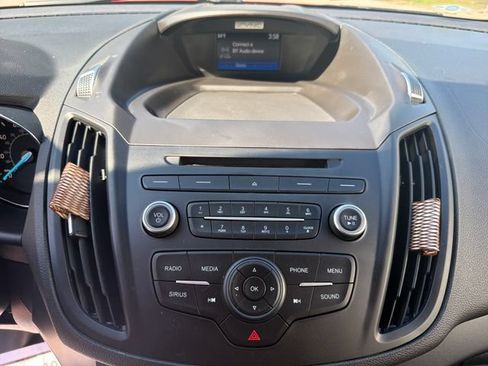 Used 2017 Ford Escape SE AWD/4WD image 20